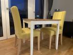 IKEA製テーブルと椅子ｘ２のセット売ります！に関する画像です。