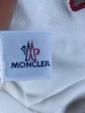 イタリア製高級ブランド　Moncler（モンクレール）のポロシャツに関する画像です。