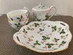 Wedgewood wild strawberry tea set