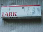 Lark (1 カートン)日本製