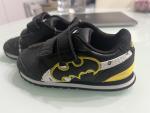 プーマ x バットマン　子供靴(15.5cm) 新品に関する画像です。