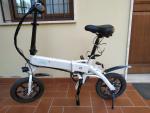 折り畳み式  電動アシスト自転車お売りします Fiido1に関する画像です。