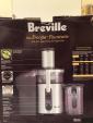 Breville BJE520 本格派ジューサー 譲ります。に関する画像です。