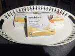 Medela quick clean micro-steam bags New 5枚入 譲ります。