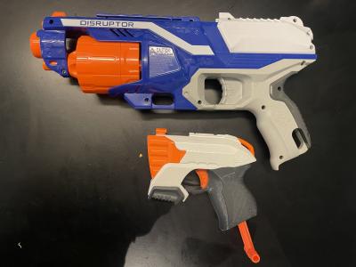 バンコク・売ります】NERF gun ナーフ2丁セット エリートシリーズガチ