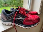 ランニングシューズ Brooks Glycerinに関する画像です。