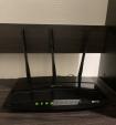 WiFi ルーター　(TP-Link AC1750)