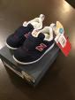 NewBalance キッズシューズ(新品未使用)