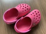 CROCS ミニー 14cmに関する画像です。