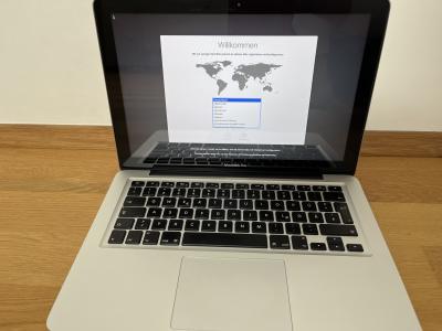 デュッセルドルフ・売ります】MacBook Pro (Mid 2012) 13インチ 売ります | フリマならデュッセルドルフ掲示板