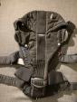 抱っこ紐　Baby Bjorn Carrier Active Mesh Black