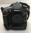 フルサイズ一眼レフカメラNIkon D600＋マルチパワーバッテリーパック MB-D14