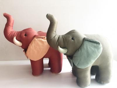 【美品】ジムトンプソン  象のぬいぐるみ　タイシルク