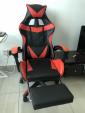 Gaming Computer Office Chair（Footrest 付）に関する画像です。
