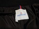 MONCLER　モンクレール　ダウンジャケットに関する画像です。