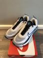 （新品）NIKE AIR MAX 2090　CV8835-100 26.5cmに関する画像です。