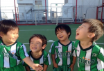サッカースクール生徒募集中【日本人クラス】【対象：3歳〜13歳】【初心者大歓迎】【無料体験実施中】に関する画像です。