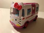 Hello Kitty の救急車