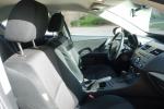 2013 Mazda 3 i Sport Sedan (黒)に関する画像です。