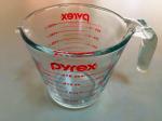 《Pyrex》ガラス製計量カップ(500ml)に関する画像です。