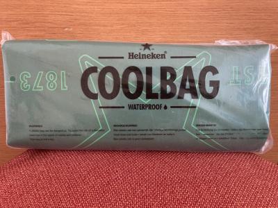 シンガポール・売ります】【新品】ハイネケン 防水保冷バッグ Heineken Waterproof Cool Bag | フリマならシンガポール掲示板