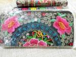 刺繍入り長財布8　アジア雑貨　タイ　少数民族に関する画像です。