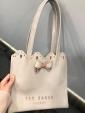 送料込み☆中古 Ted Baker Bagに関する画像です。