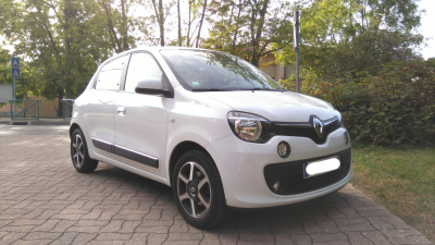 リヨン 売ります Renault Twingo オートマ車 中古 ２０１６年製 フリマならリヨン掲示板