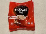 NESCAFÉ インスタントコーヒー　32袋に関する画像です。