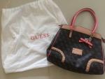 Guessのハンドバッグ