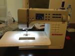 コンピュータミシン BERNINA 330に関する画像です。