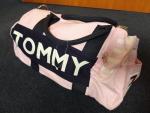 TOMMY HILFIGER 　ミニバック(ピンク）に関する画像です。