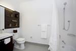 Long Island City (NYC) 築浅高層 １ベッド $3,517 室内洗濯機 仲介無料に関する画像です。