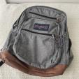 USED JANSPORT バックパックに関する画像です。